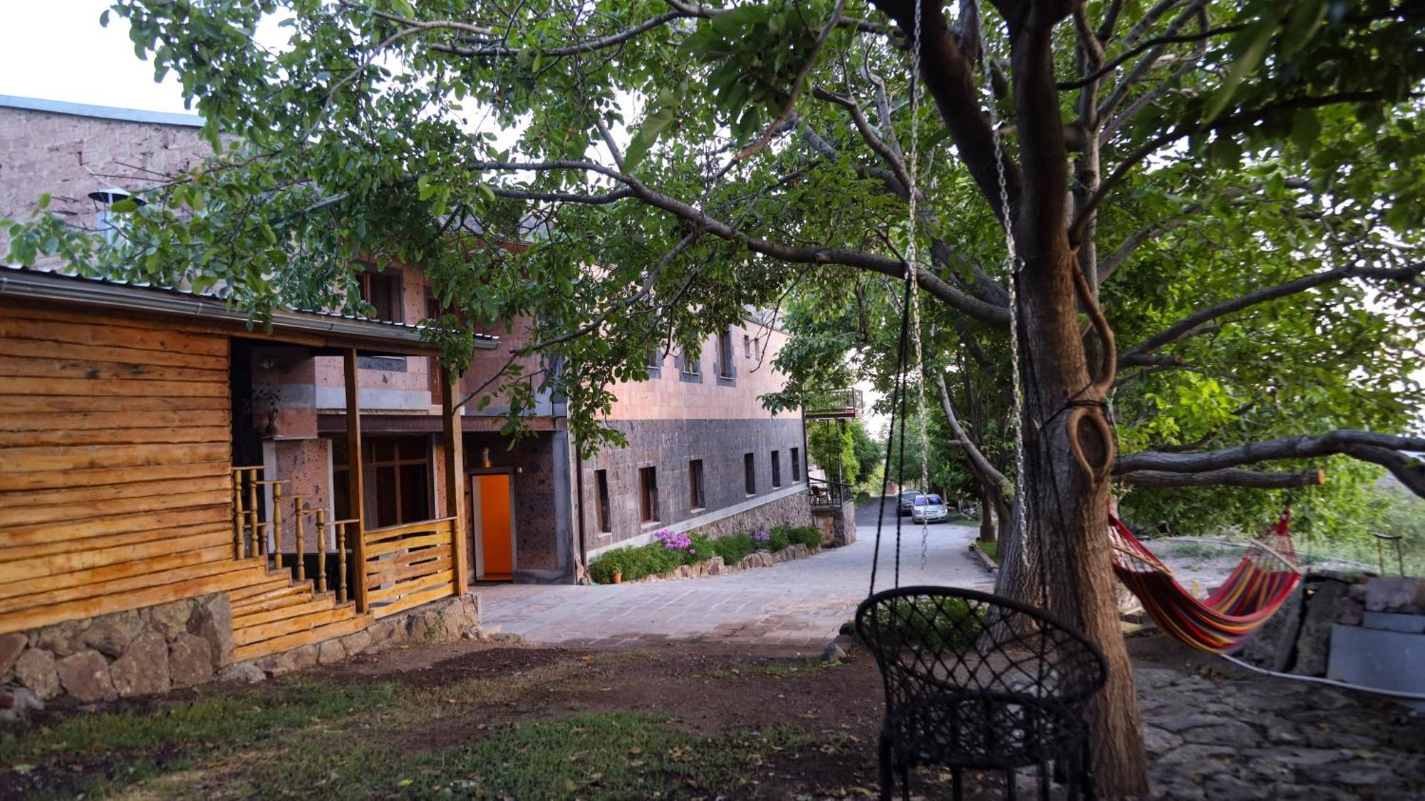 Old Byurakan Gouest House Esterno foto